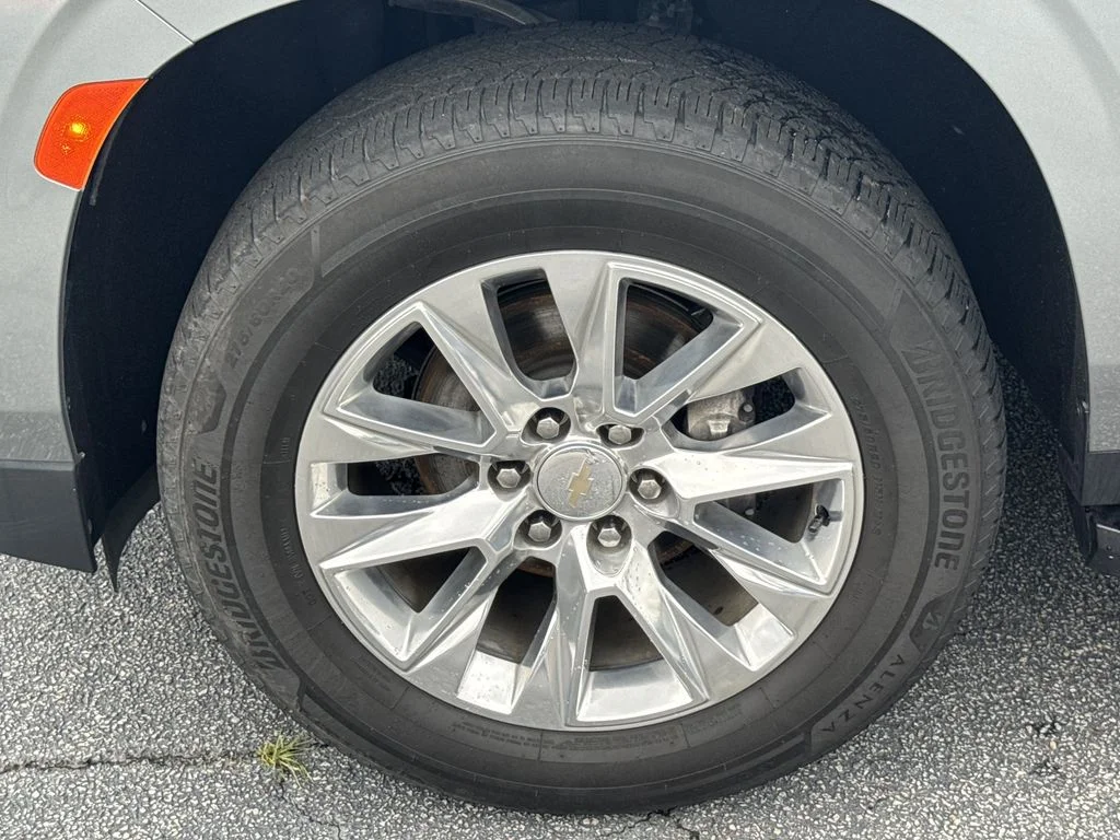 Used 2023 Gray Chevrolet Premier image 11
