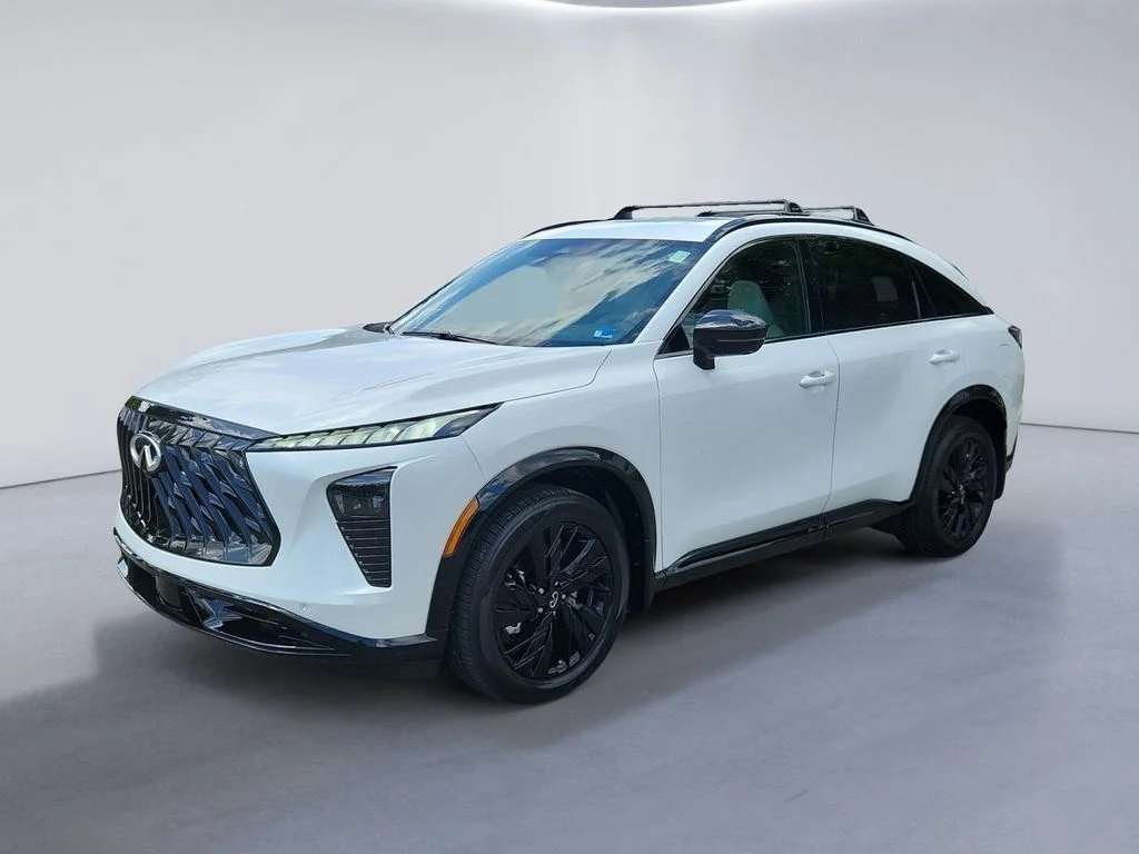 New 2027 RADIANT WHITE INFINITI Sport AWD image 7