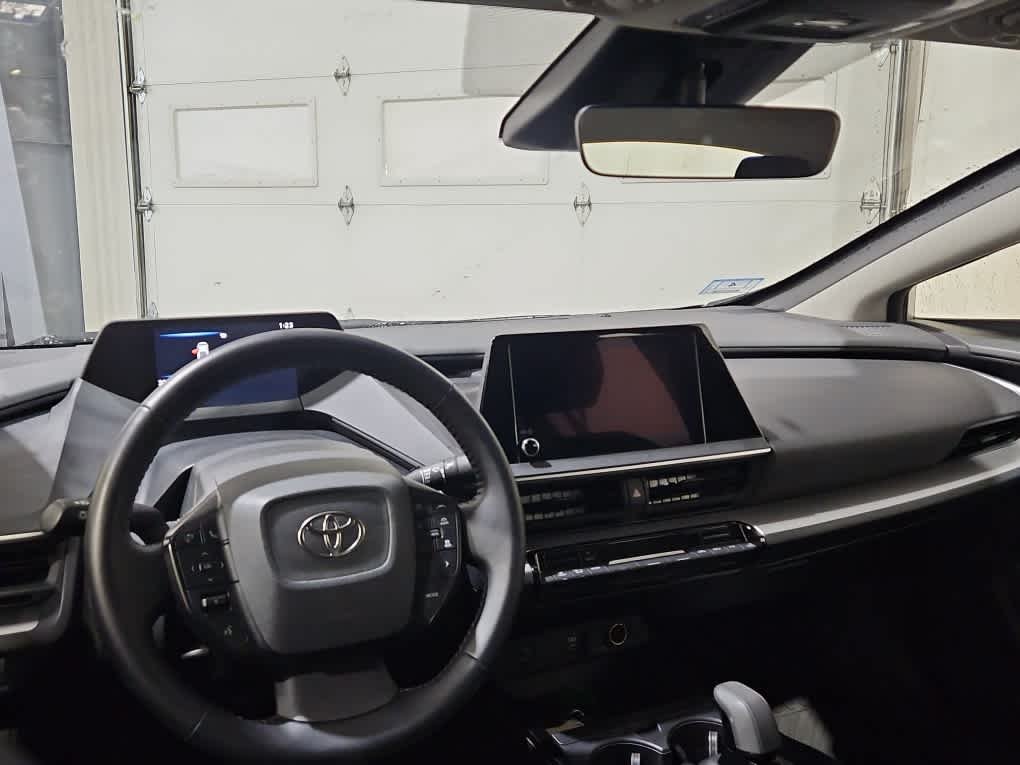 Used 2025 Cutting Edge Toyota LE image 13