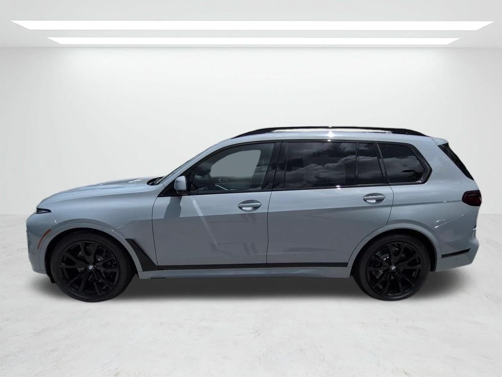 New 2027 Gray Metallic BMW xDrive40i image 7