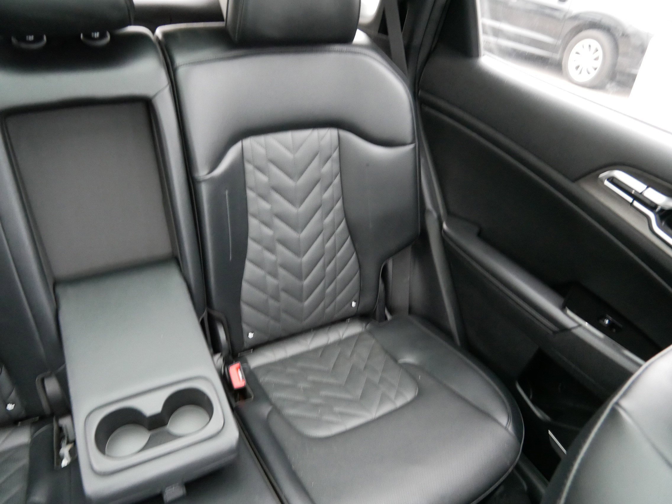 Used 2023 Gravity Gray Kia X-Line image 14