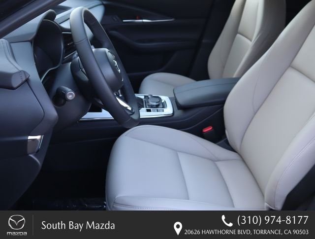 2025 Mazda CX-30 Preferred - Photo 13