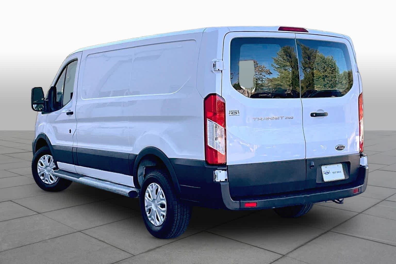 Used 2023 Oxford White Ford  image 12