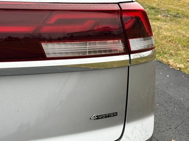 New 2026 Silver Mist Metallic Volkswagen 2.0T SEL Premium R-Line image 17