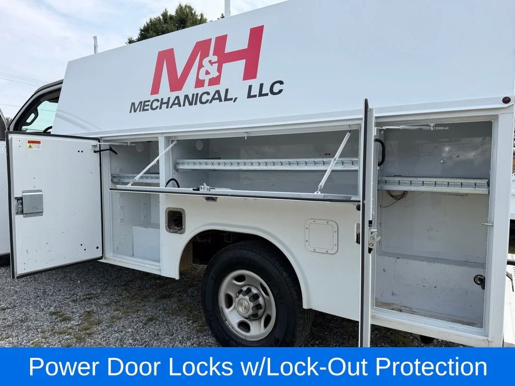 Used 2022 White Chevrolet Work Van image 14