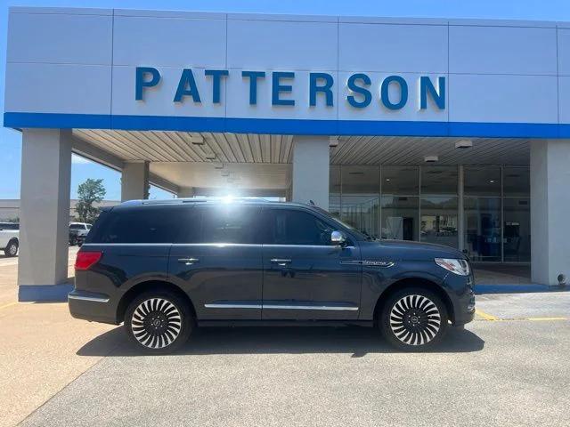 Pre-Owned 2021 Lincoln Navigator Black Label