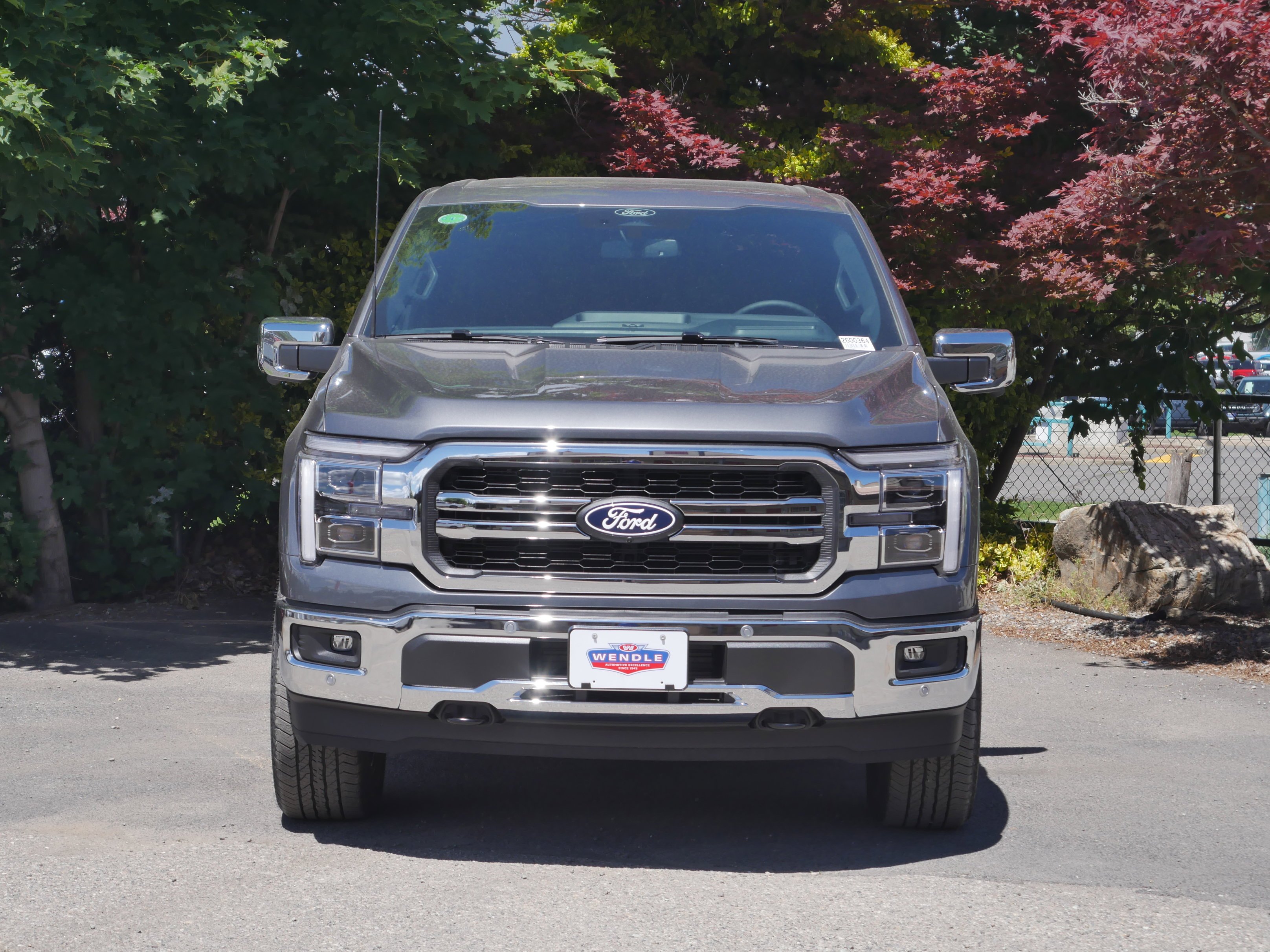 New 2026 Carbonized Gray Metallic Ford Lariat® image 38