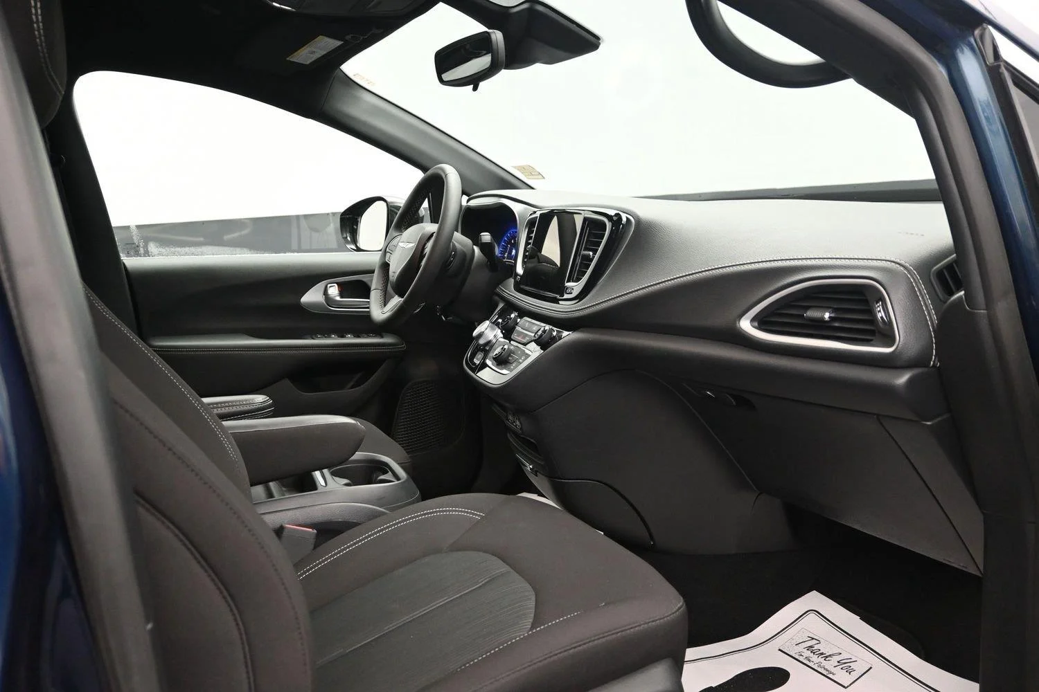 Used 2024 Fathom Blue Pearlcoat Chrysler Touring image 9