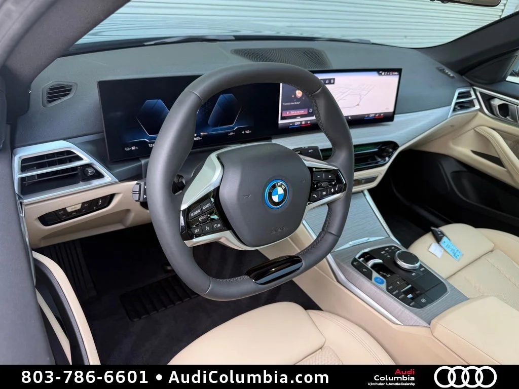 Used 2025 Green BMW eDrive40 image 3