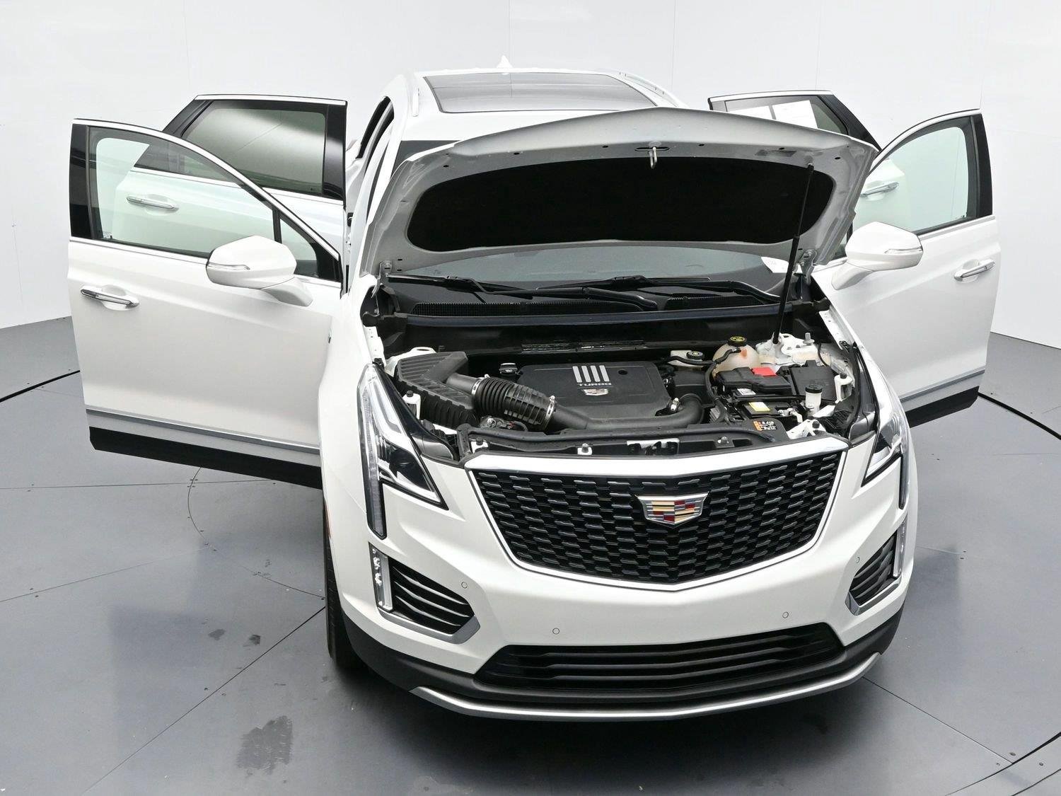 Used 2023 CRYSTAL WHITE TRICOAT Cadillac FWD Premium Luxury image 42