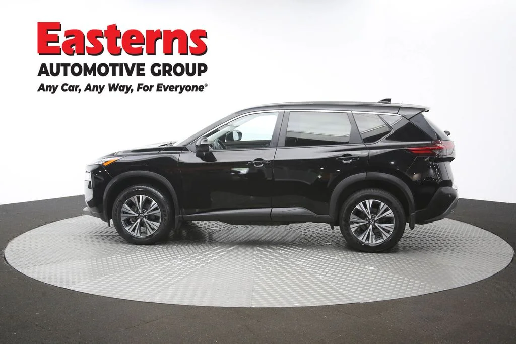 Used 2023 Black Nissan SV image 61