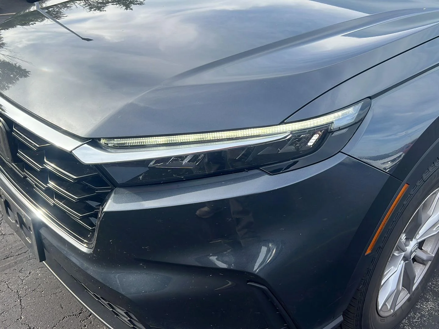 Used 2024 Meteorite Gray Metallic Honda EX-L image 12