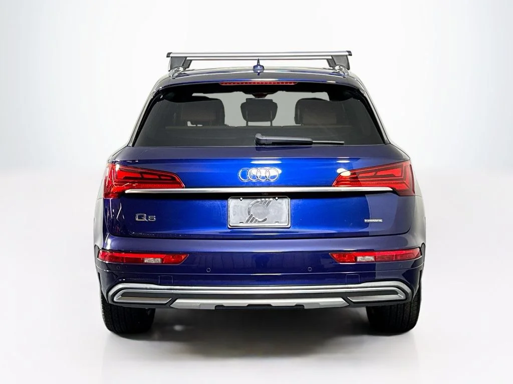 Used 2021 Navarra Blue Metallic Audi 45 Premium Plus image 4