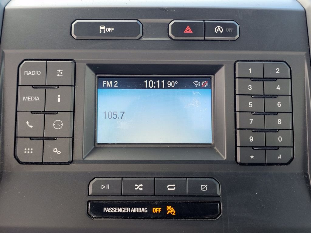 Used 2020 White Ford XL image 28