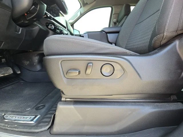 Used 2025 Gray Chevrolet LT image 21