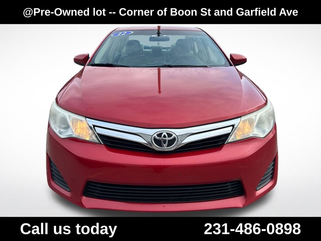 Used 2012 Red Toyota LE image 8
