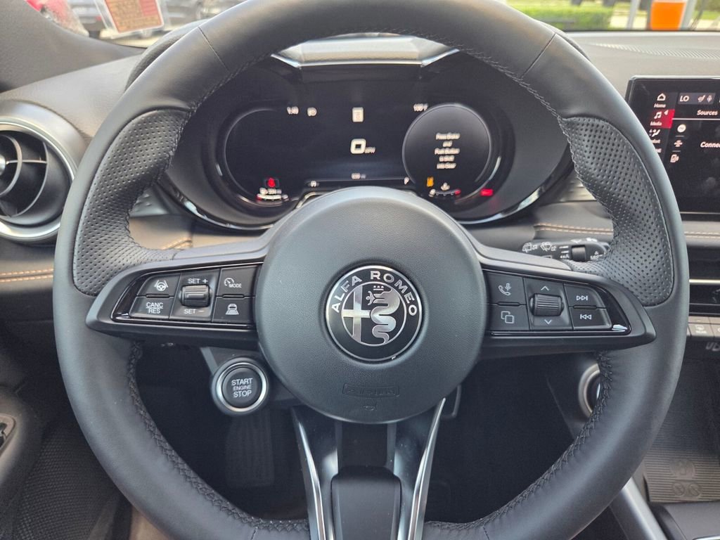 2026 Alfa Romeo Tonale Sprint - Photo 13