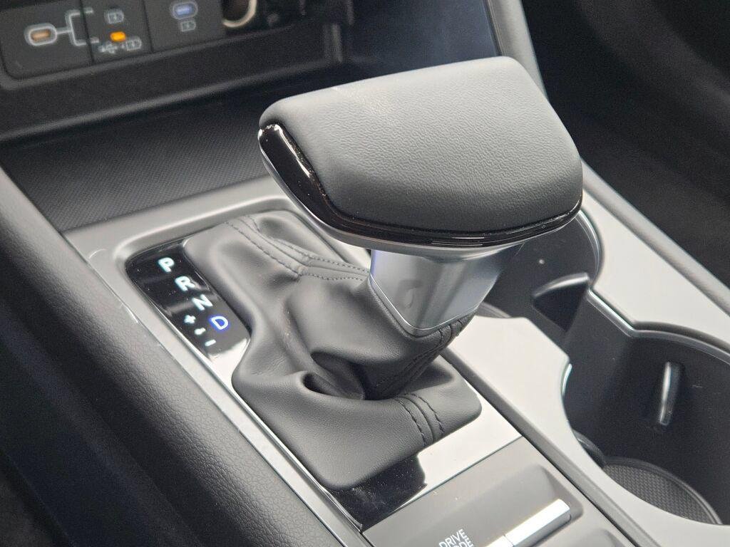 New 2026 Gray Hyundai SE image 24