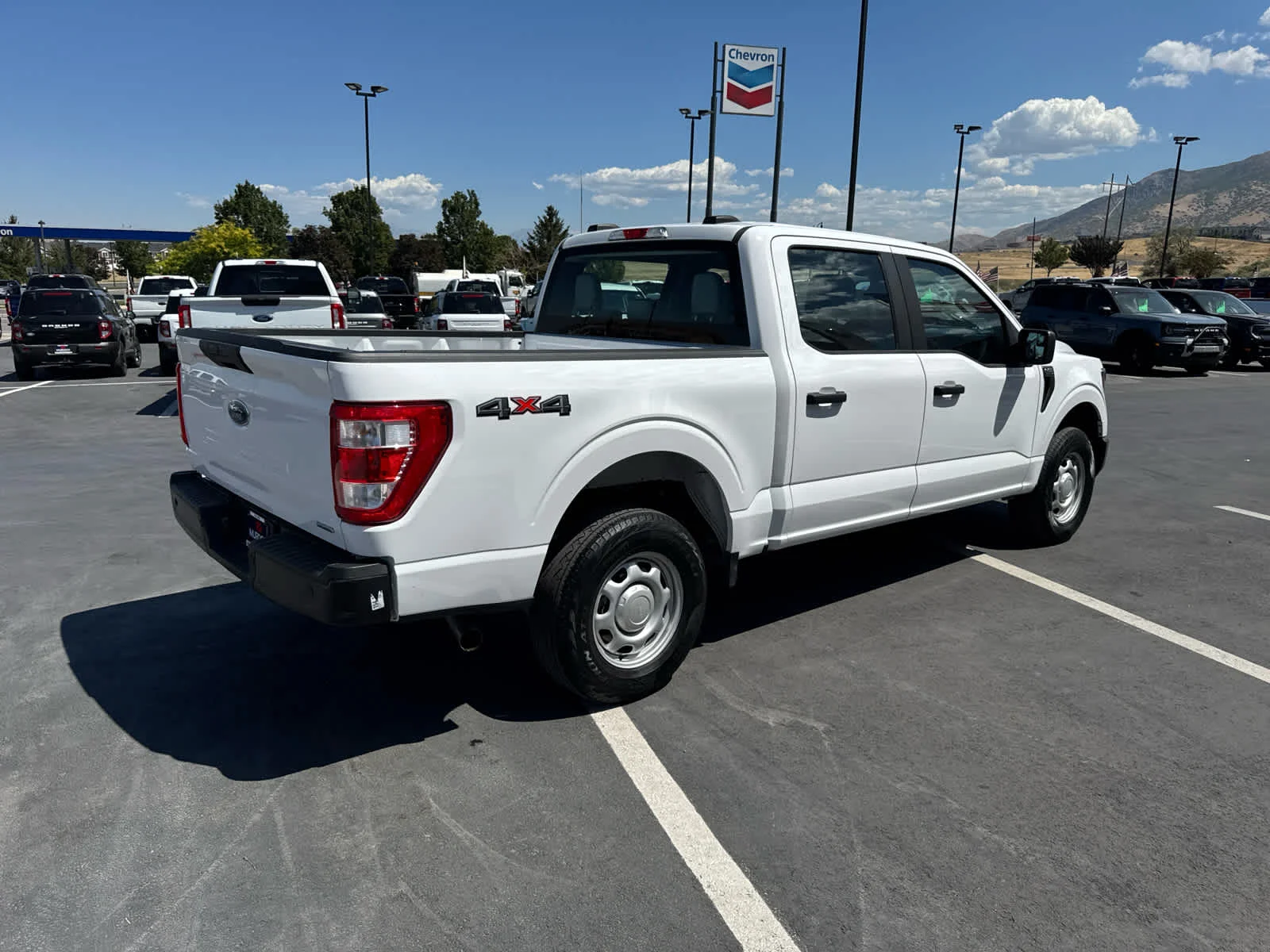 Certified Used 2023 Oxford White Ford XL image 7