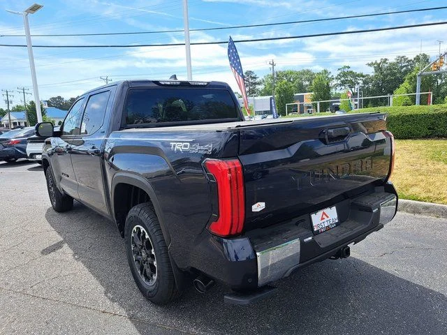 2026 Toyota Tundra SR5 - Photo 8