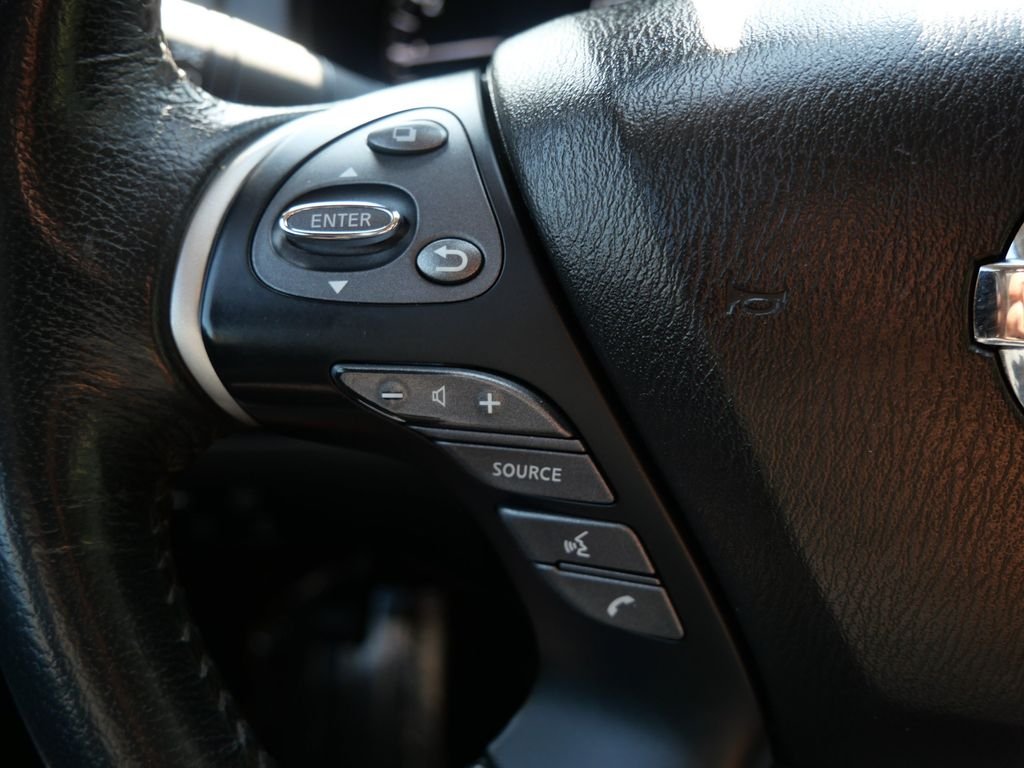 Used 2017 Beige Nissan SL image 18