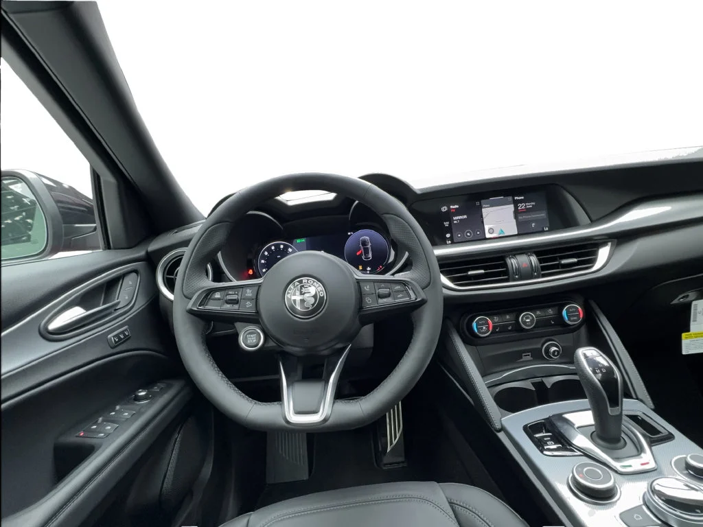 New 2026 Red Alfa Romeo Base image 41