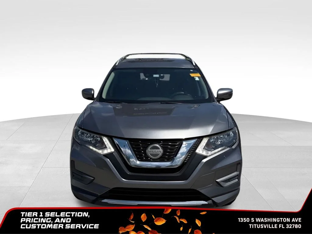 Used 2019 Gray Nissan SV image 26