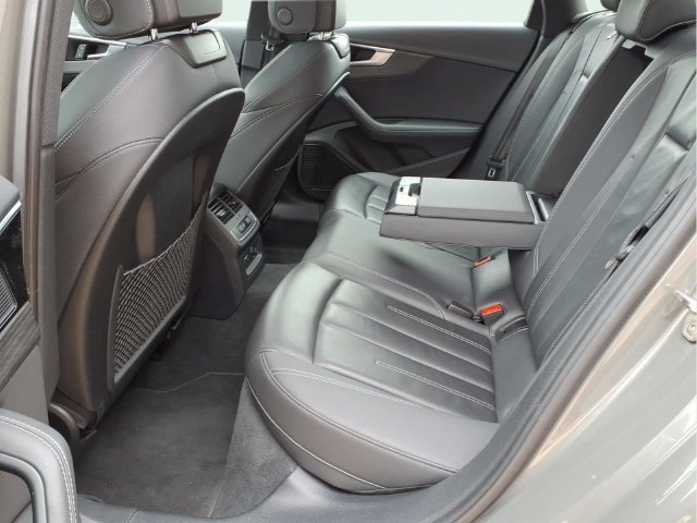 Used 2024  Audi S line Premium Plus image 21