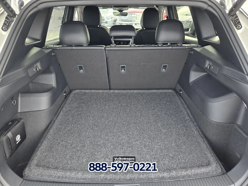 New 2026 Sandstone Volkswagen 2.0T SE image 12