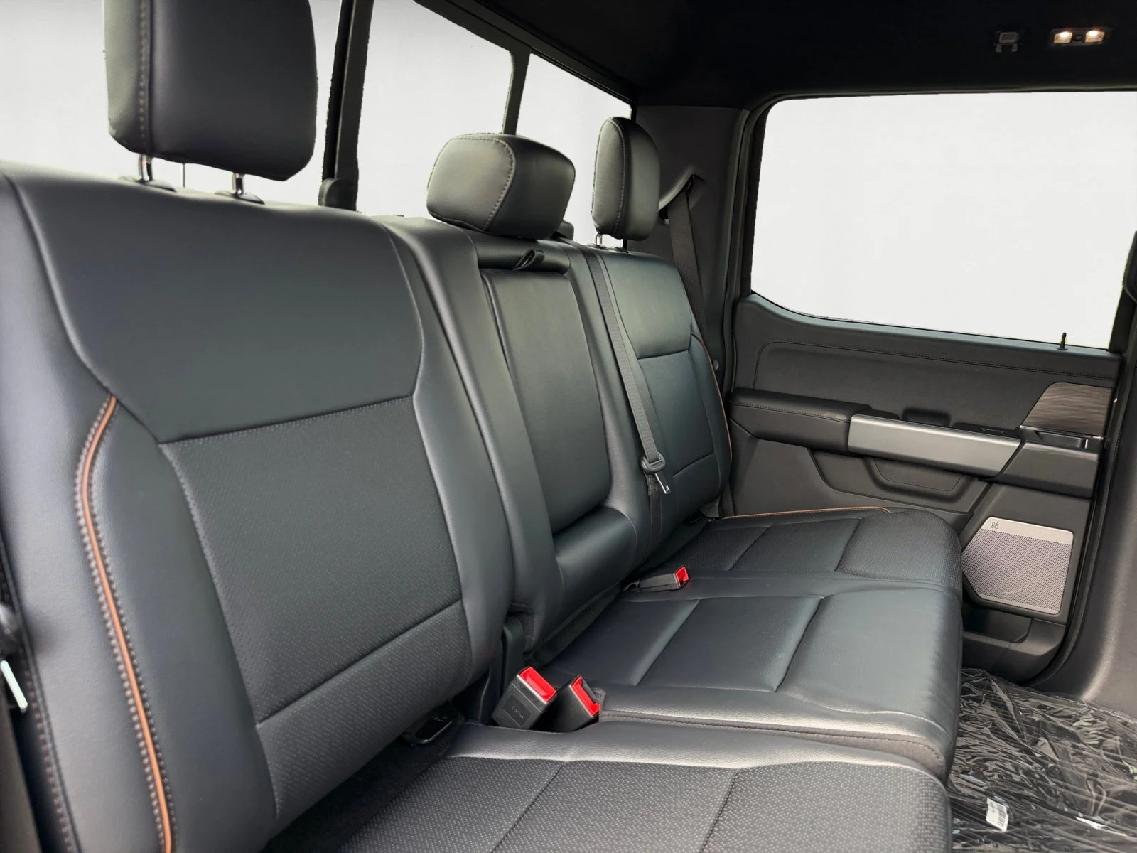 New 2026 Marsh Gray Ford LARIAT image 18