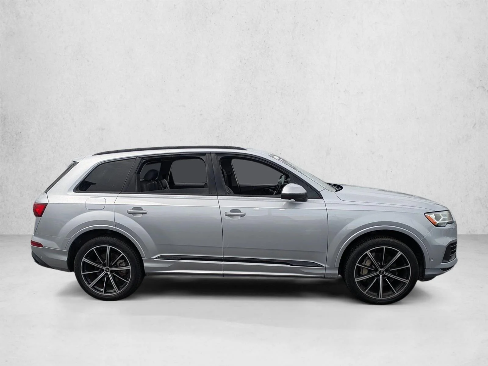 Used 2021 Samurai Gray Metal Audi Premium Plus image 4