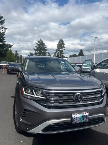 2022 Volkswagen Atlas 2.0T SE w/Technology