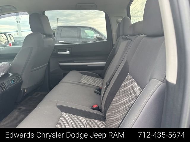 Used 2019 Black Toyota SR5 image 22