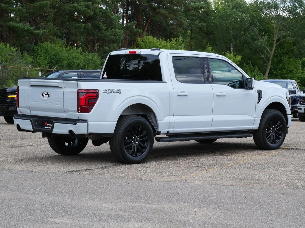 Used 2025 White Ford Lariat image 3