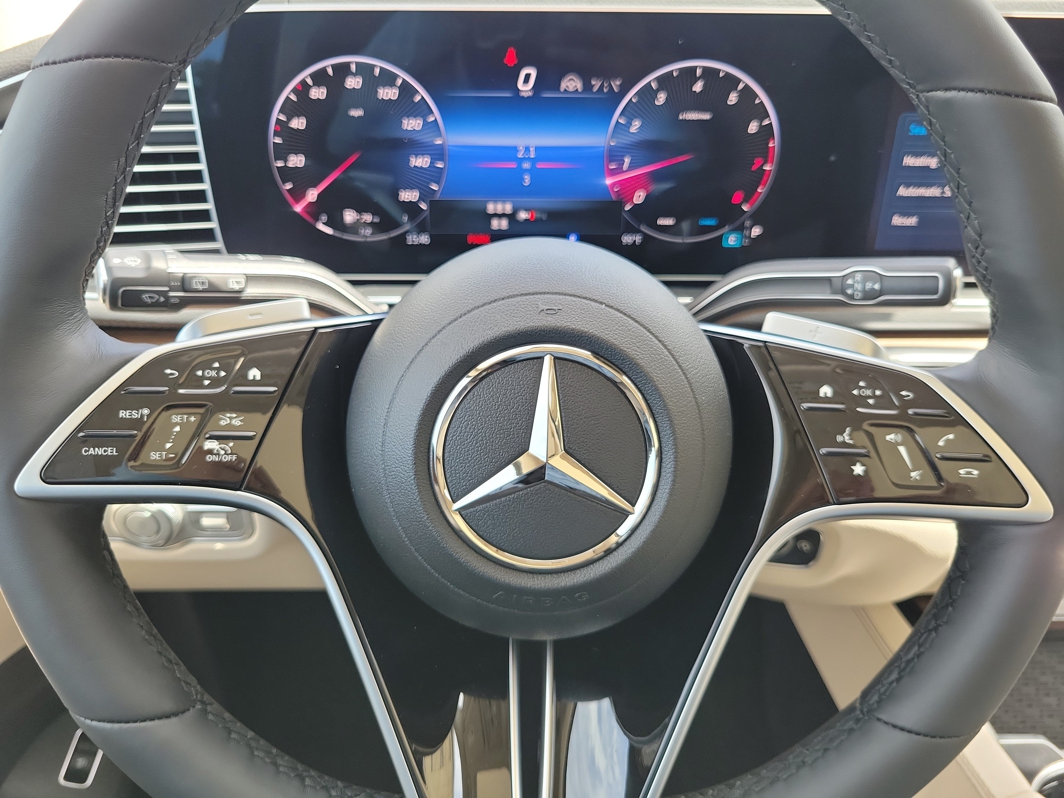 New 2026 Polar White Mercedes-Benz GLS 450 image 57