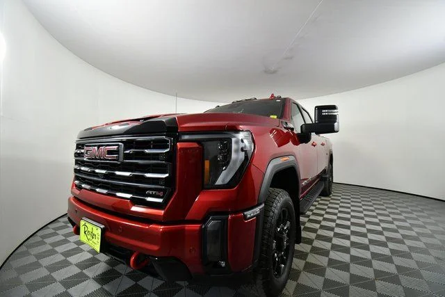 2024 GMC Sierra 3500HD AT4 - Photo 6