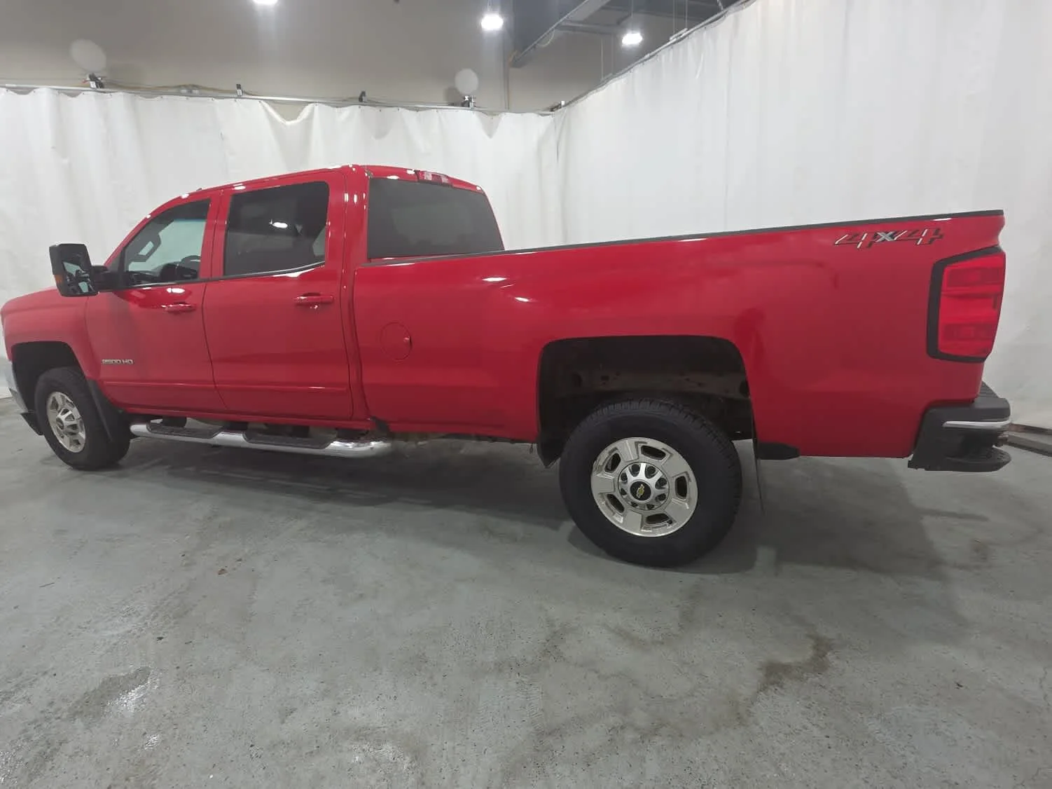 Used 2019 RED HOT Chevrolet LT image 3