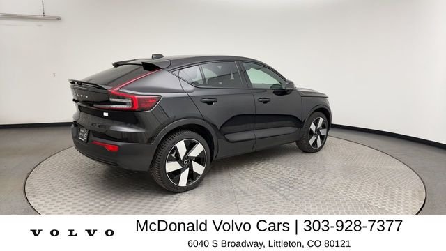 Used 2023 Black Volvo Ultimate image 2