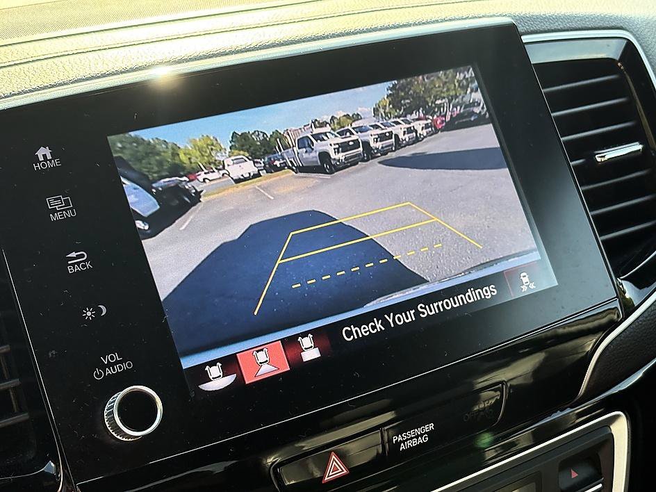 Used 2023 White Honda Black Edition image 22