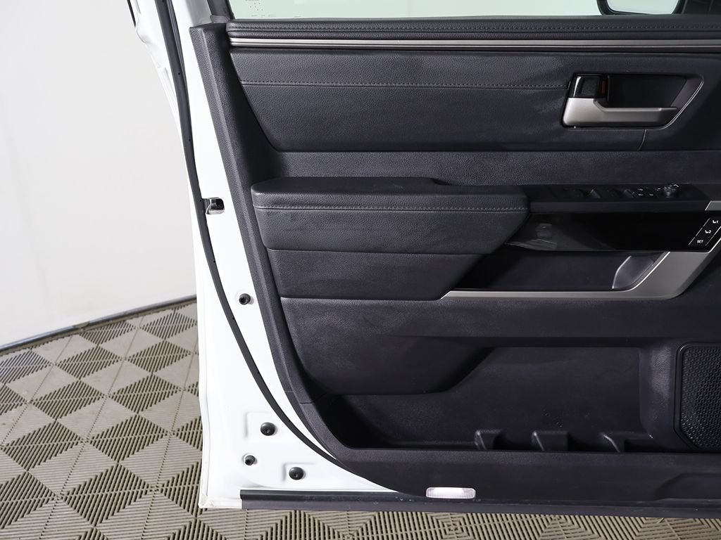 2023 Toyota Tundra Limited - Photo 15