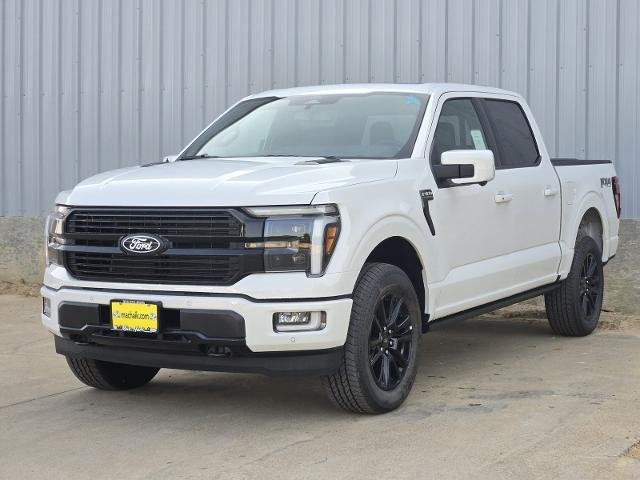 New 2026 Star White Metallic Tri-Coat FORD Platinum® image 24