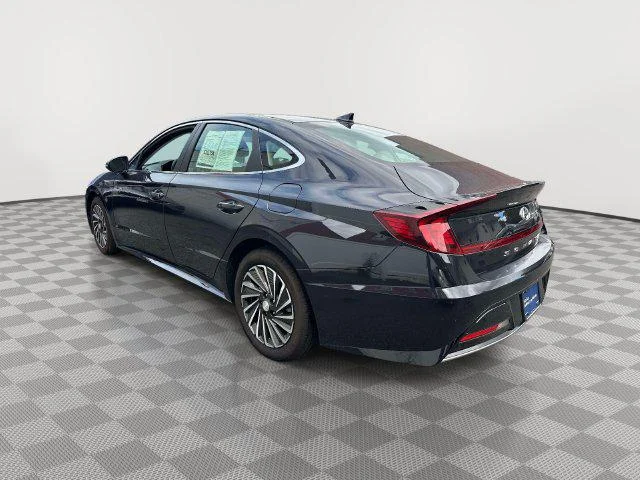 Used 2023 Carbon Blue Hyundai SEL image 5