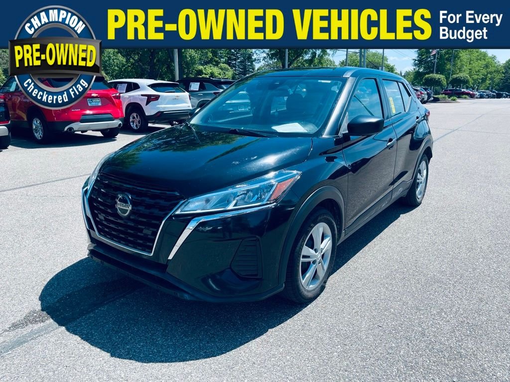 Used 2021 Black Nissan S image 1