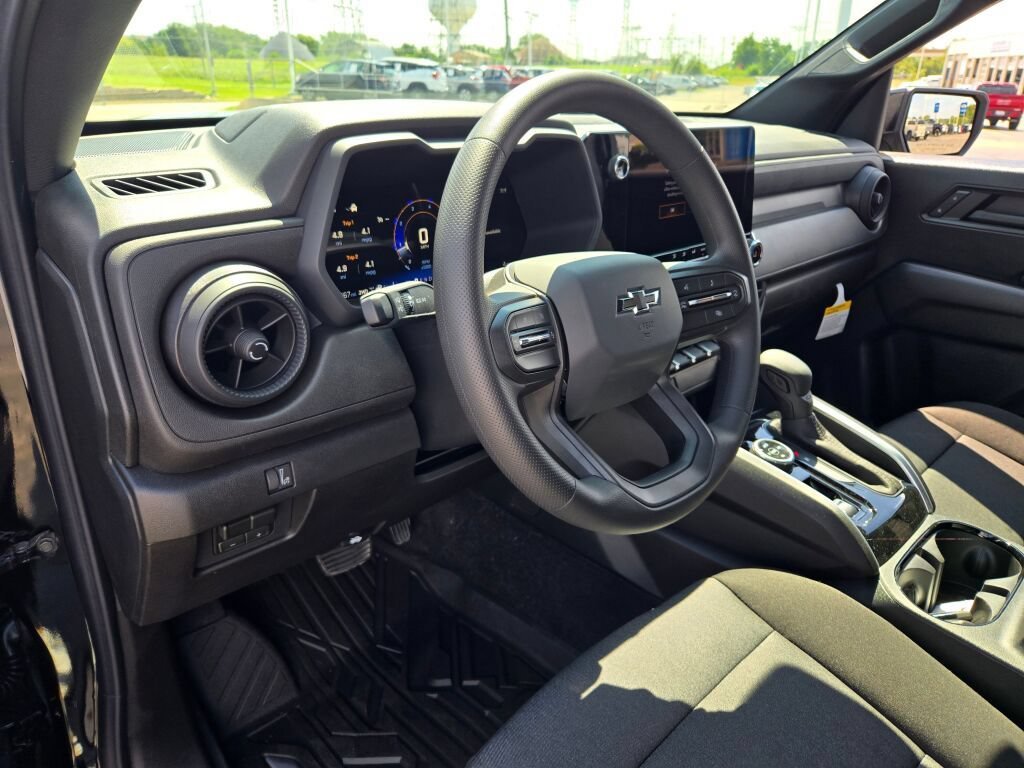 2026 Chevrolet Colorado Trail Boss - Photo 15