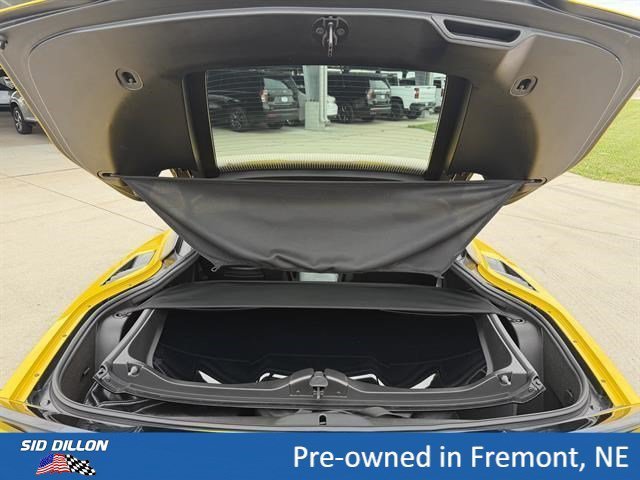 Used 2014 Velocity Yellow Tintcoat Chevrolet 2LT image 8