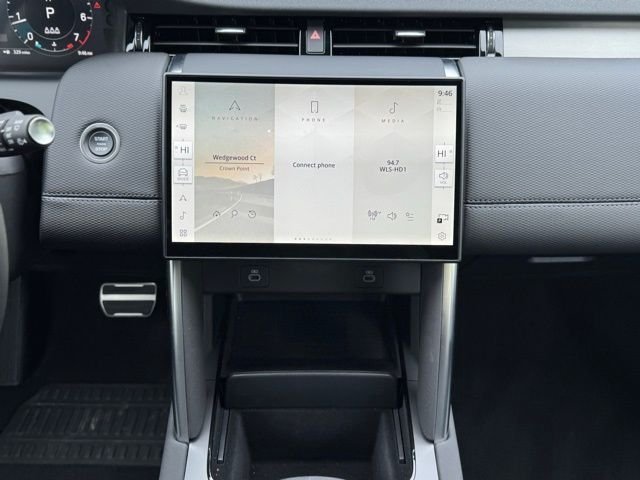 New 2026 Fuji White LAND ROVER Landmark Edition image 26