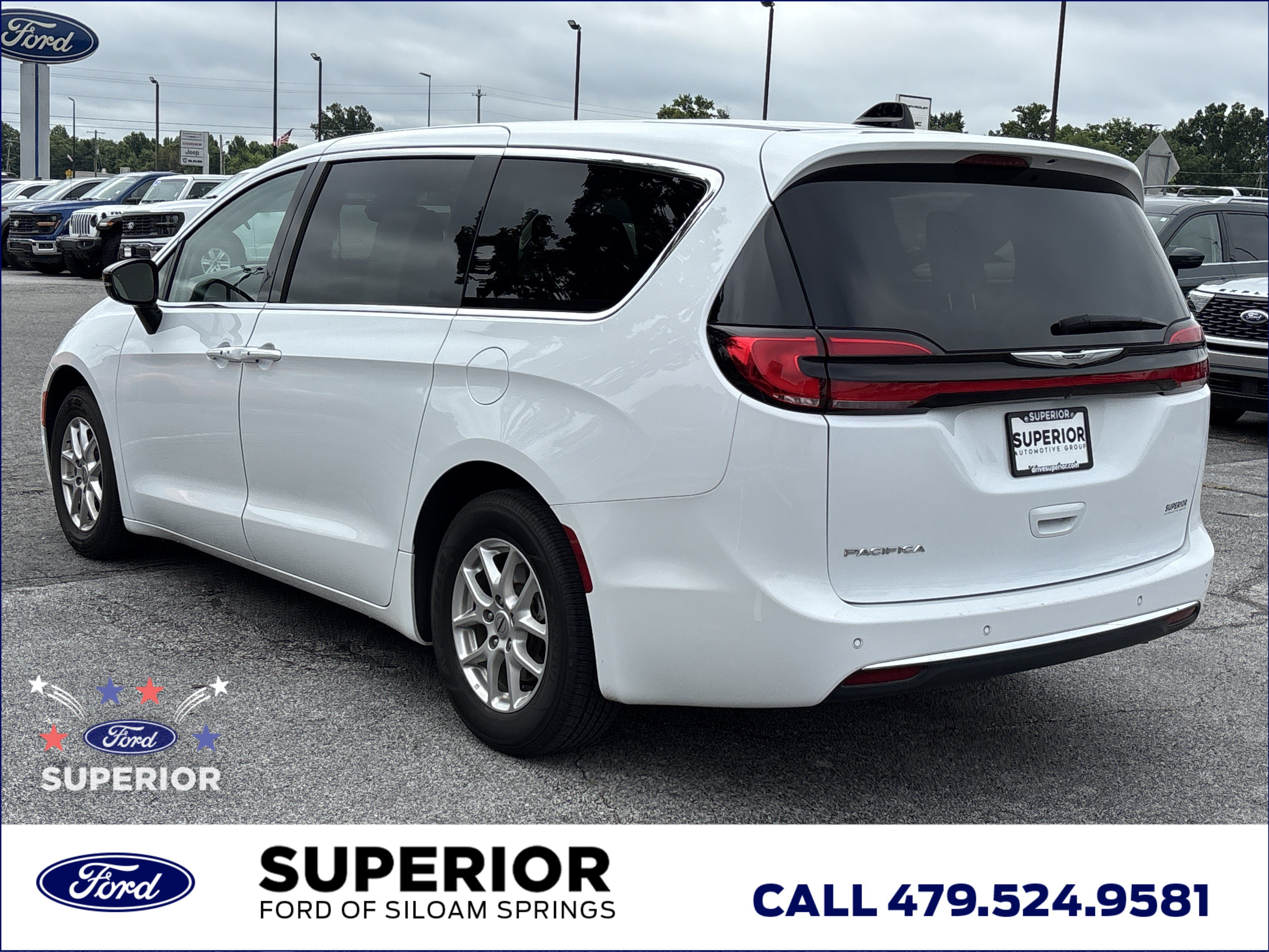 Used 2024 Bright White Clearcoat Chrysler Touring L image 10