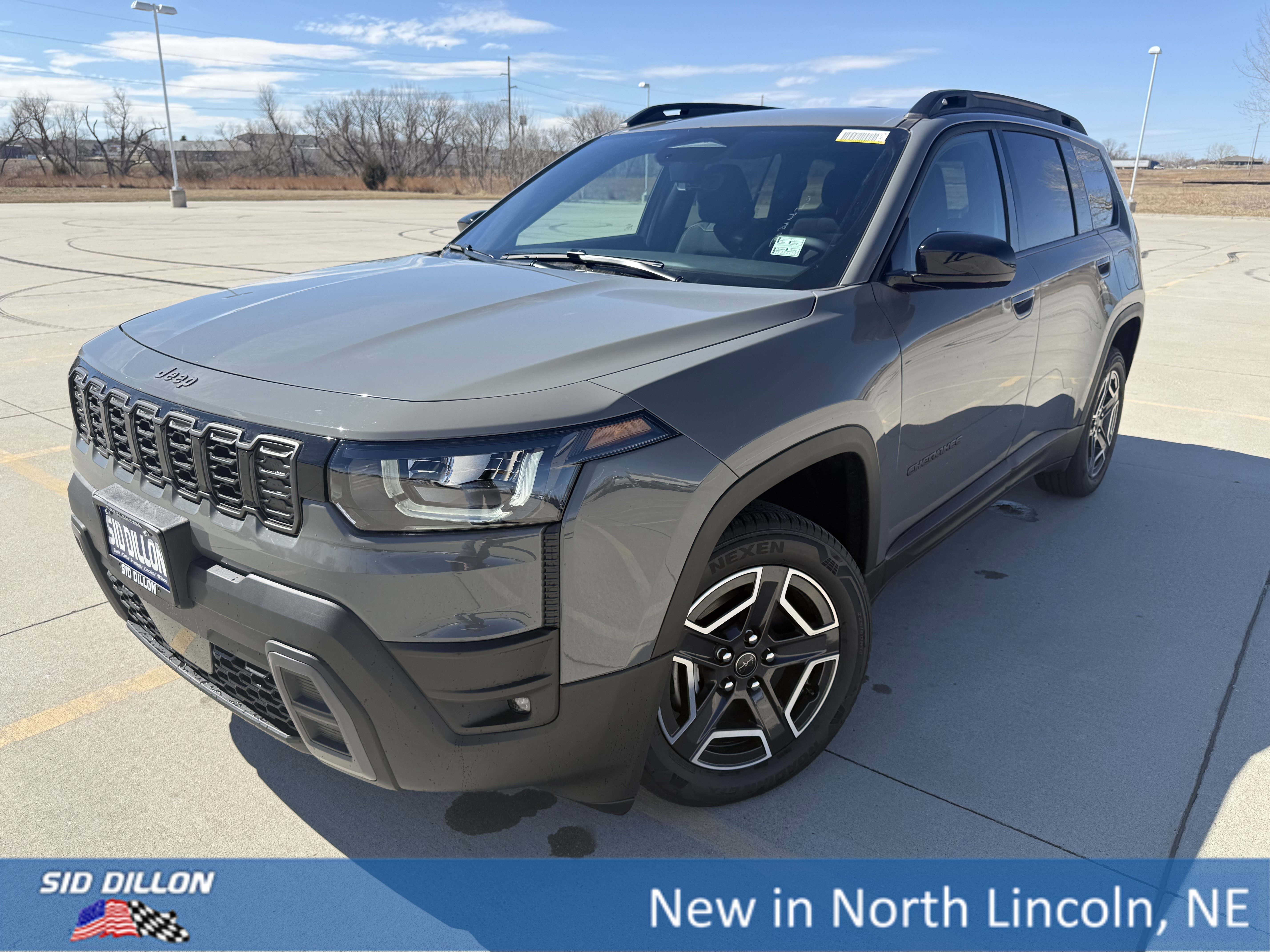New 2026 Sting-Gray Clear-Coat Exterior Paint Jeep Laredo image 1