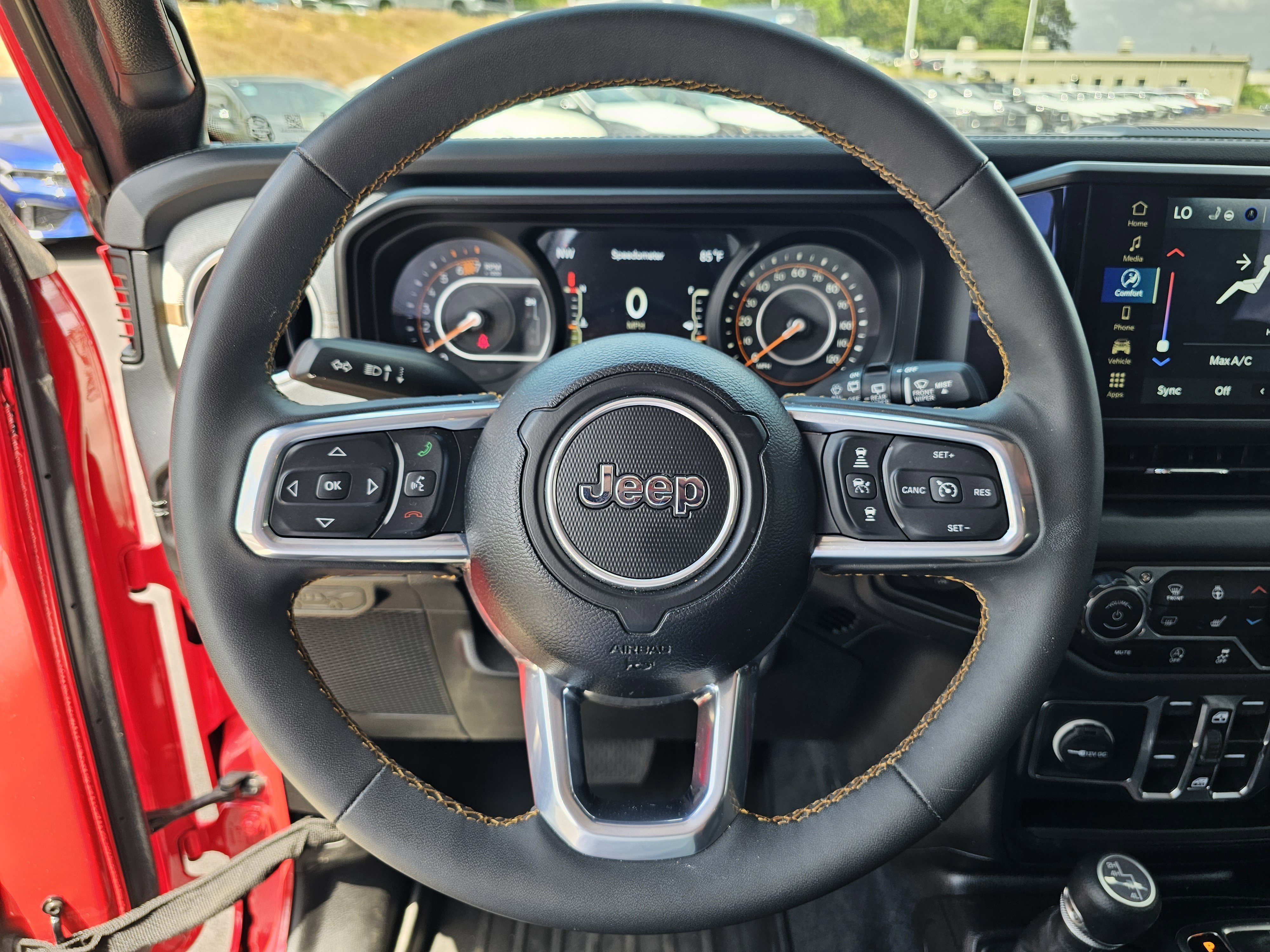 2024 Jeep Wrangler 4-Door Sahara - Photo 21