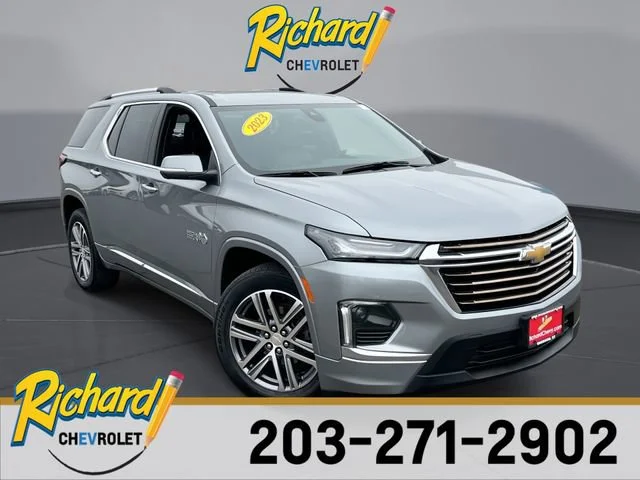2023 Chevrolet Traverse AWD High Country's photo